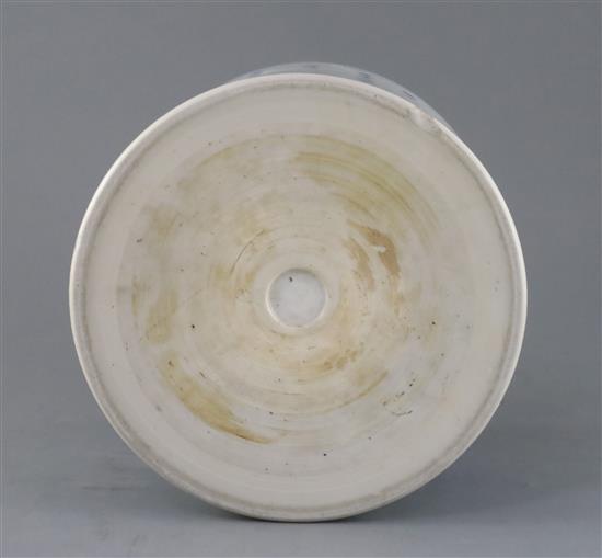 A good large Chinese blue and white brush pot, bitong, Kangxi period, c.1700-15, 18cm high, 20.2cm diameter, small chip to foot